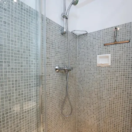 Lejlighed Tropez, Coeur De Village, Unique *