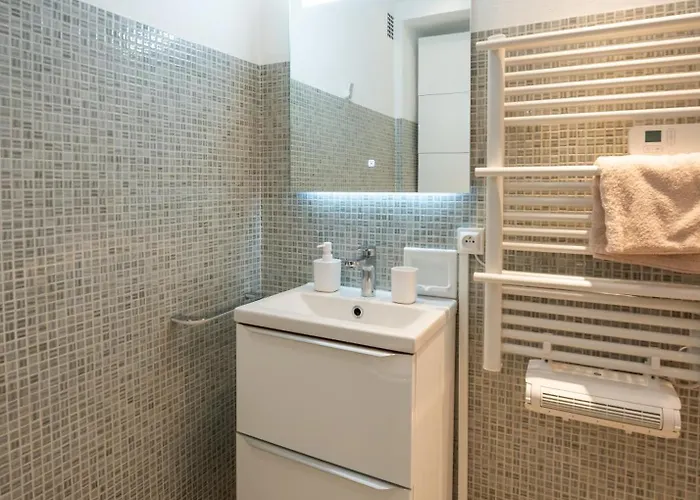 Appartement Tropez, Coeur De Village, Unique *